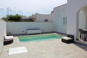 Salento Luxury Seaside Villa x4 with pool
